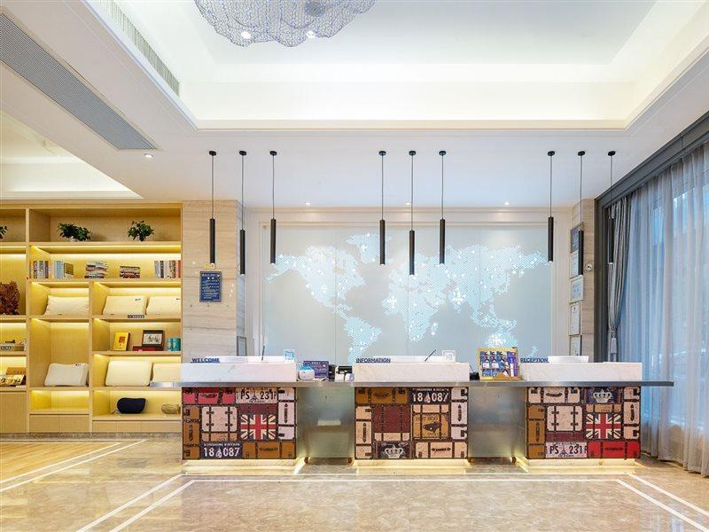 Kyriad Marvelous Hotel Dongguan Changan Light Rail Station Екстериор снимка